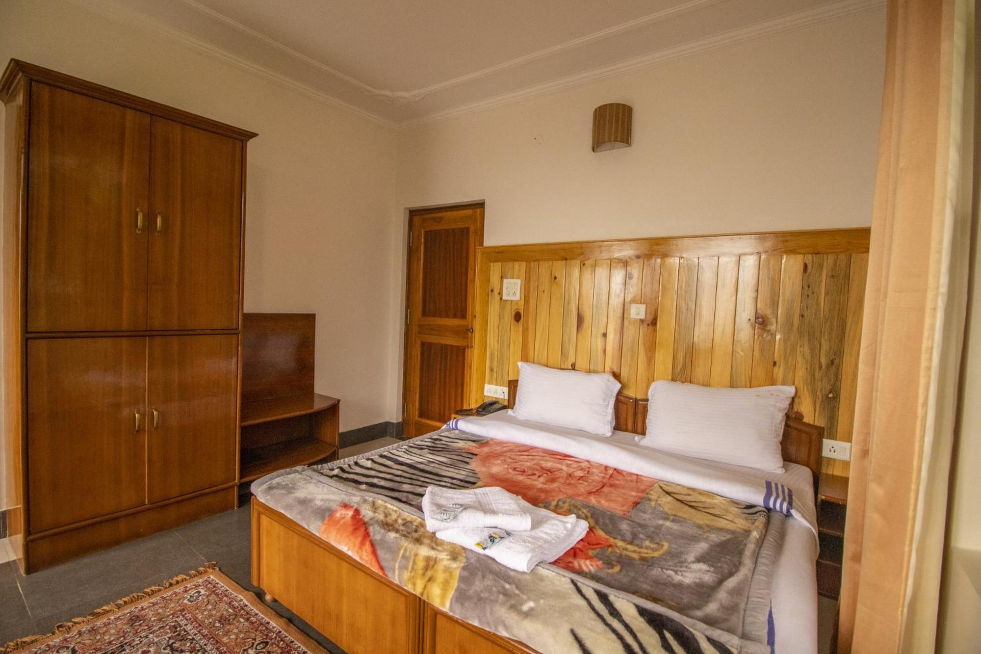 Wow Stayz2 Hotel The Lodge ดารัมซาลา ภายนอก รูปภาพ