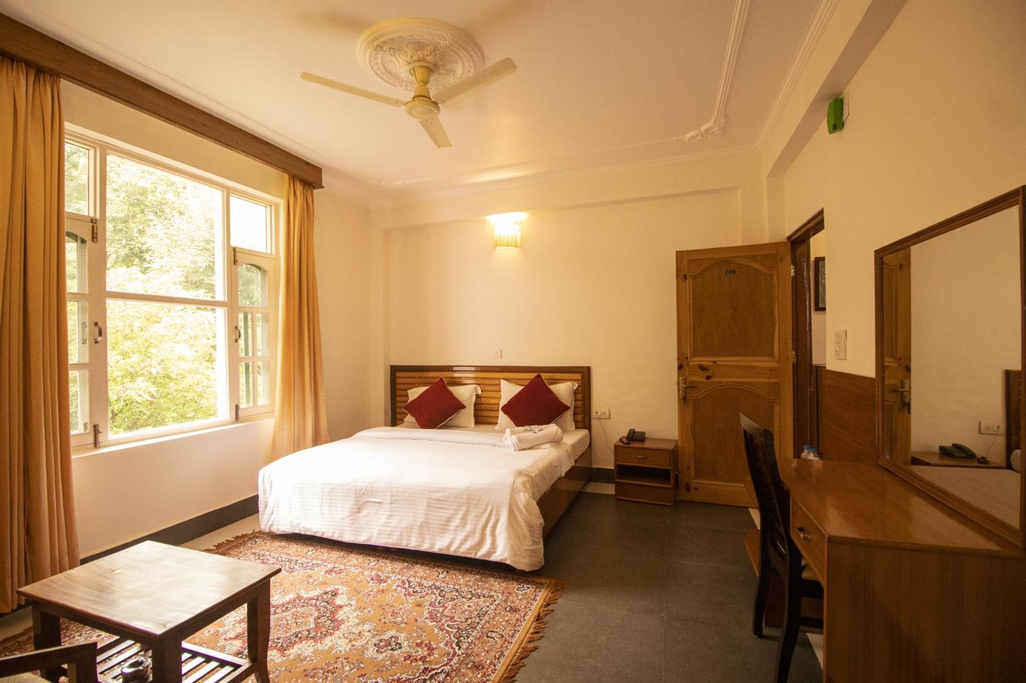Wow Stayz2 Hotel The Lodge ดารัมซาลา ภายนอก รูปภาพ