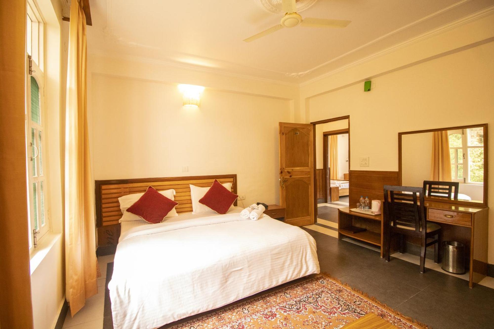 Wow Stayz2 Hotel The Lodge ดารัมซาลา ภายนอก รูปภาพ