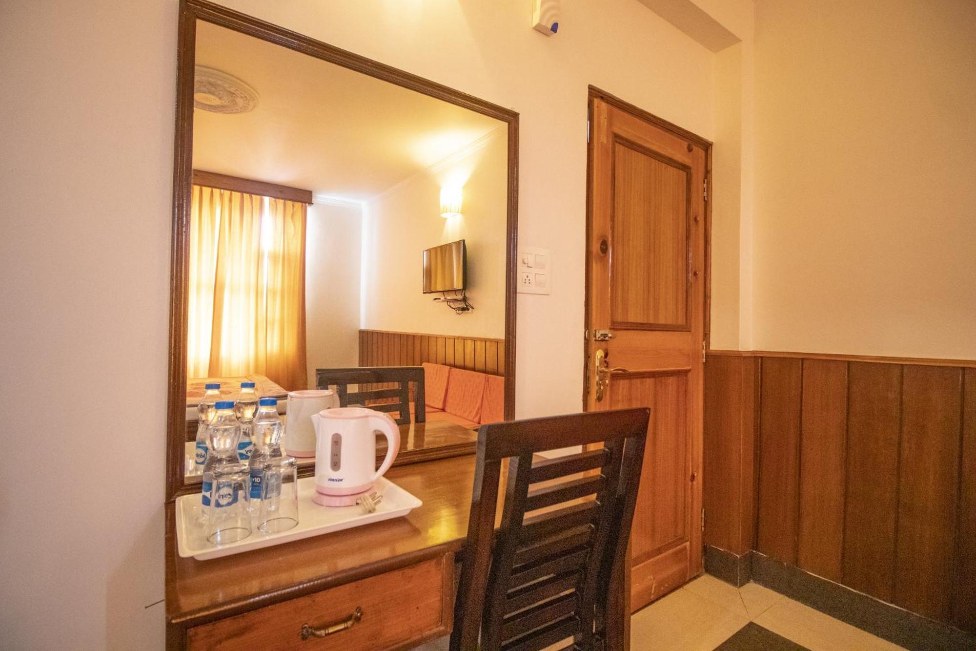 Wow Stayz2 Hotel The Lodge ดารัมซาลา ภายนอก รูปภาพ
