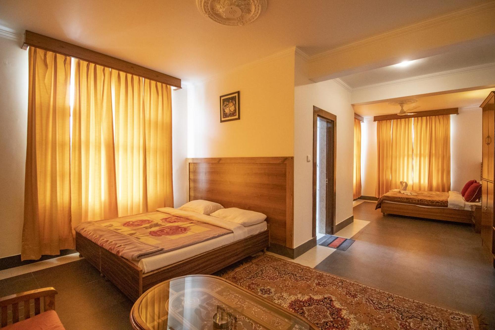 Wow Stayz2 Hotel The Lodge ดารัมซาลา ภายนอก รูปภาพ