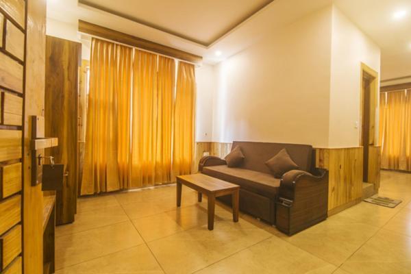 Wow Stayz2 Hotel The Lodge ดารัมซาลา ภายนอก รูปภาพ