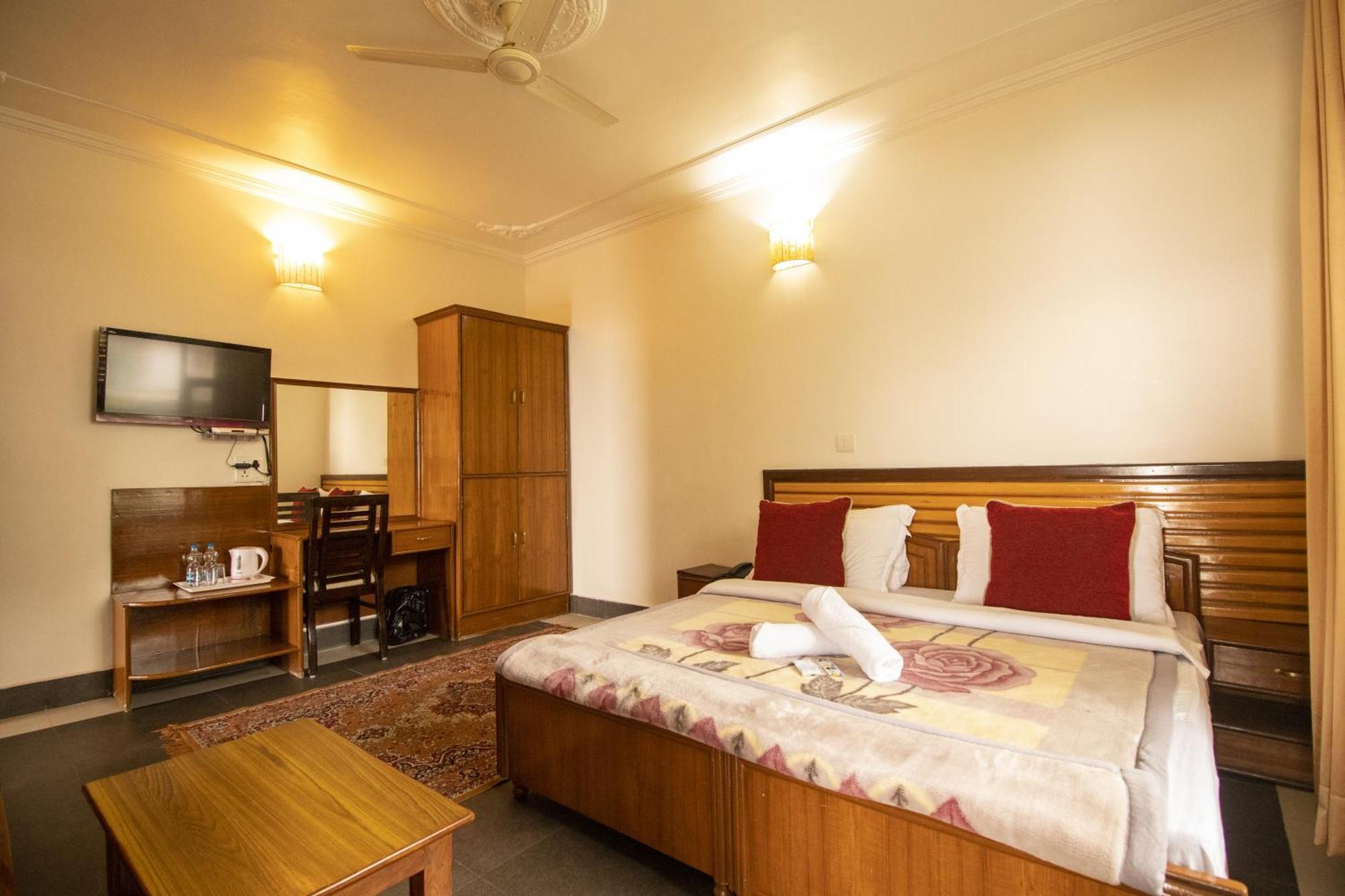 Wow Stayz2 Hotel The Lodge ดารัมซาลา ภายนอก รูปภาพ