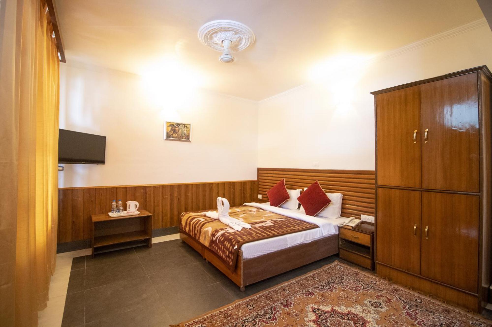 Wow Stayz2 Hotel The Lodge ดารัมซาลา ภายนอก รูปภาพ